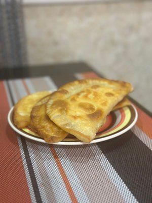 Чебуреки с говядиной и брынзой 2020000935483 фото